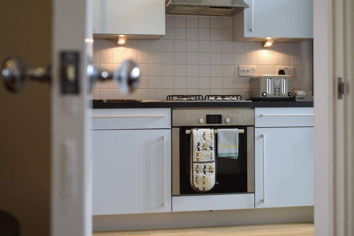 Air Maison - Naval Officers Quarters Flat 고스포트 외부 사진